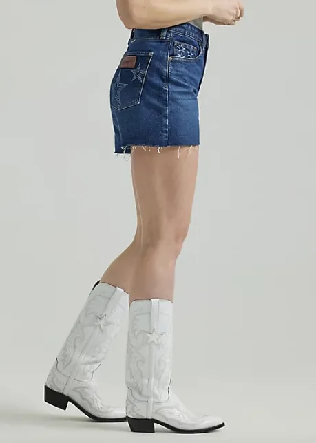 112346608 -WOMEN'S WRANGLER RETRO BAILEY HIGH RISE STAR PATCH SHORTS