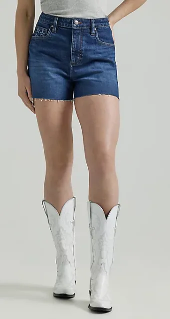 112346608 -WOMEN'S WRANGLER RETRO BAILEY HIGH RISE STAR PATCH SHORTS