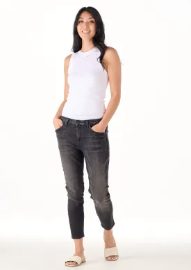 Eliana Zalie Undamaged Slim Boyfriend