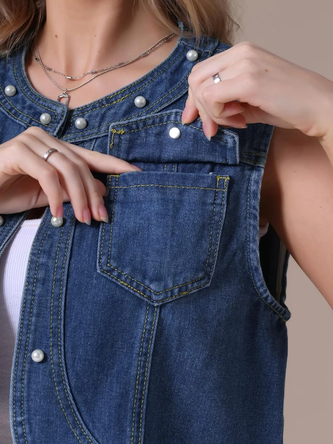 Women's Plus Size Denim Vest Collarless Cardigan Chest Pockets Decor Pearl Sleeveless Jean Jackets
